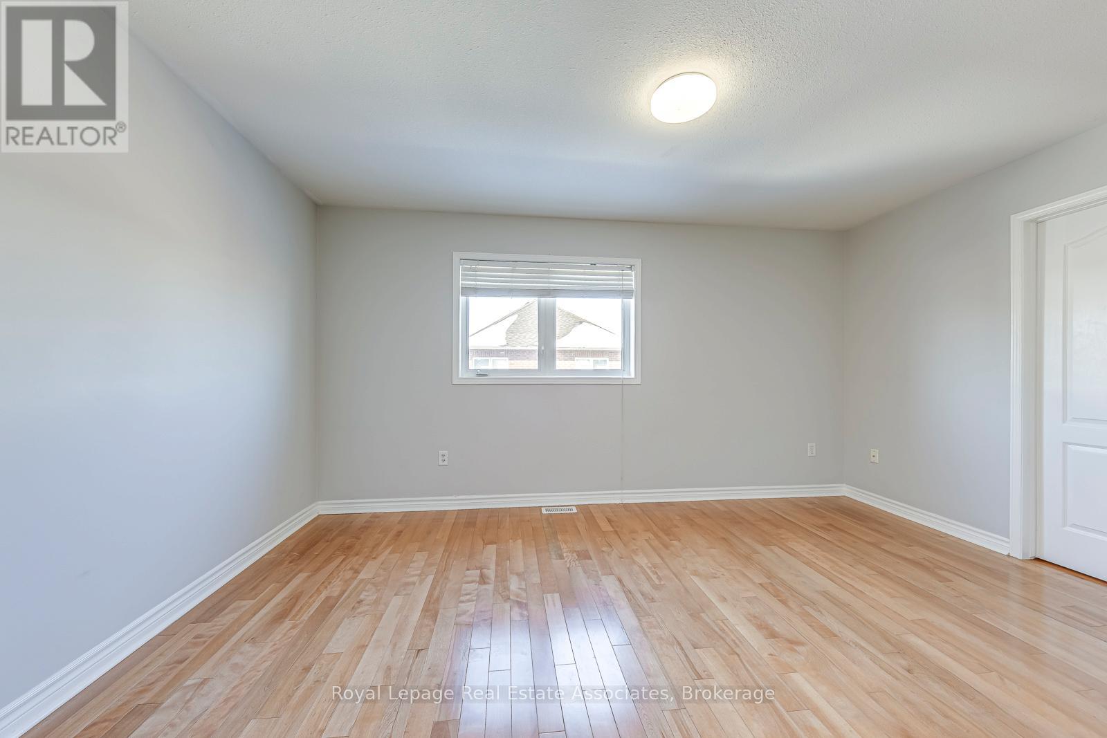 21 Ridgegate Place, Hamilton, Ontario  L8E 6C7 - Photo 21 - X12753858