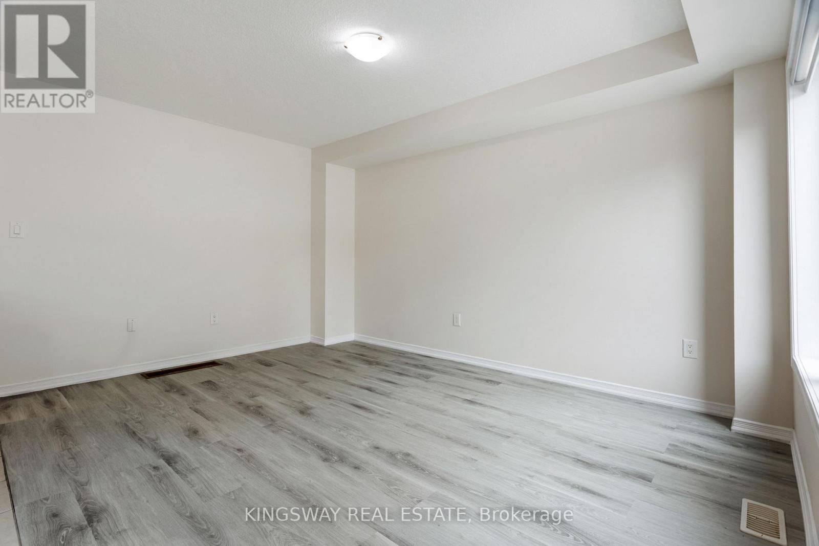 125 Thompson Road, Haldimand, Ontario  N3W 0E1 - Photo 27 - X12753920