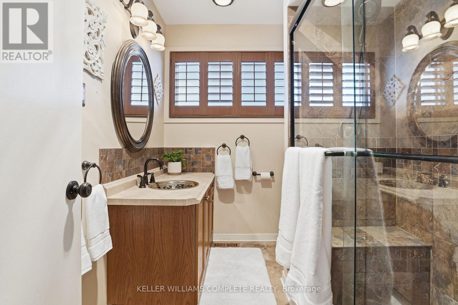 97 Robinhood Drive, Hamilton, Ontario  L9H 4G2 - Photo 20 - X12753986