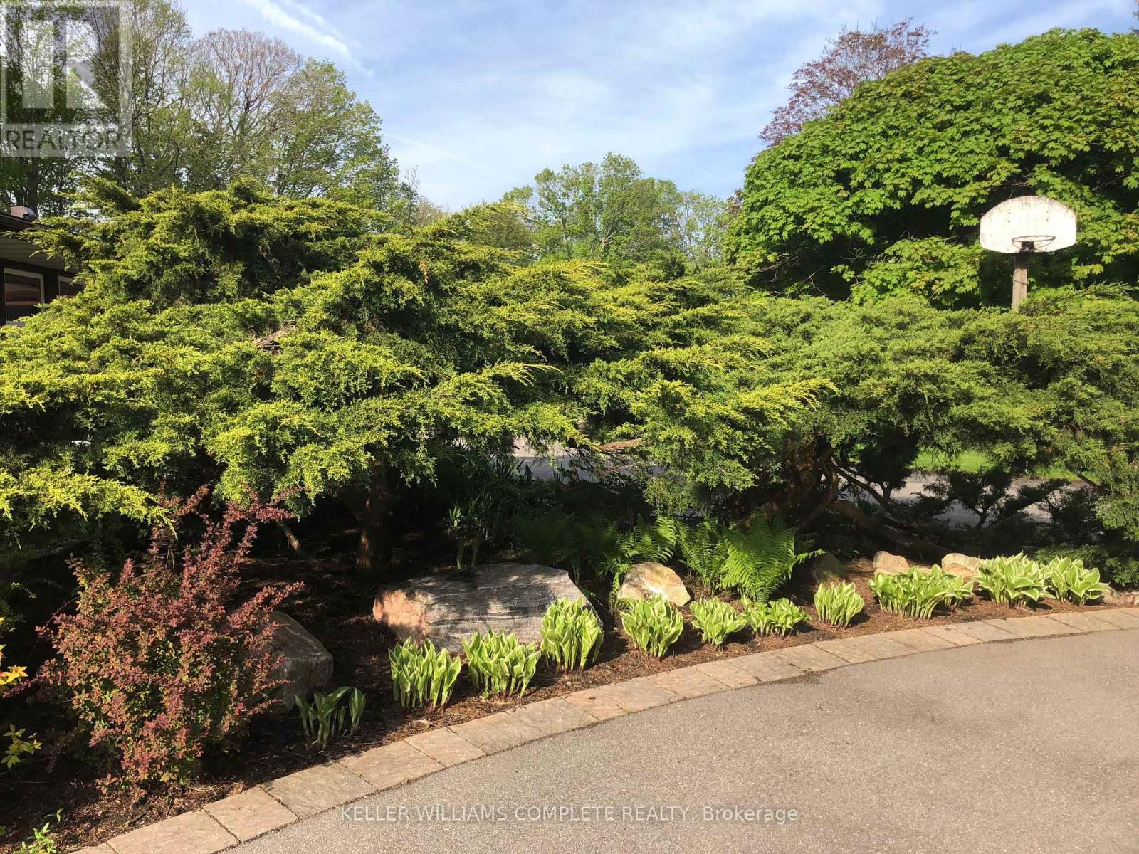 97 Robinhood Drive, Hamilton, Ontario  L9H 4G2 - Photo 42 - X12753986