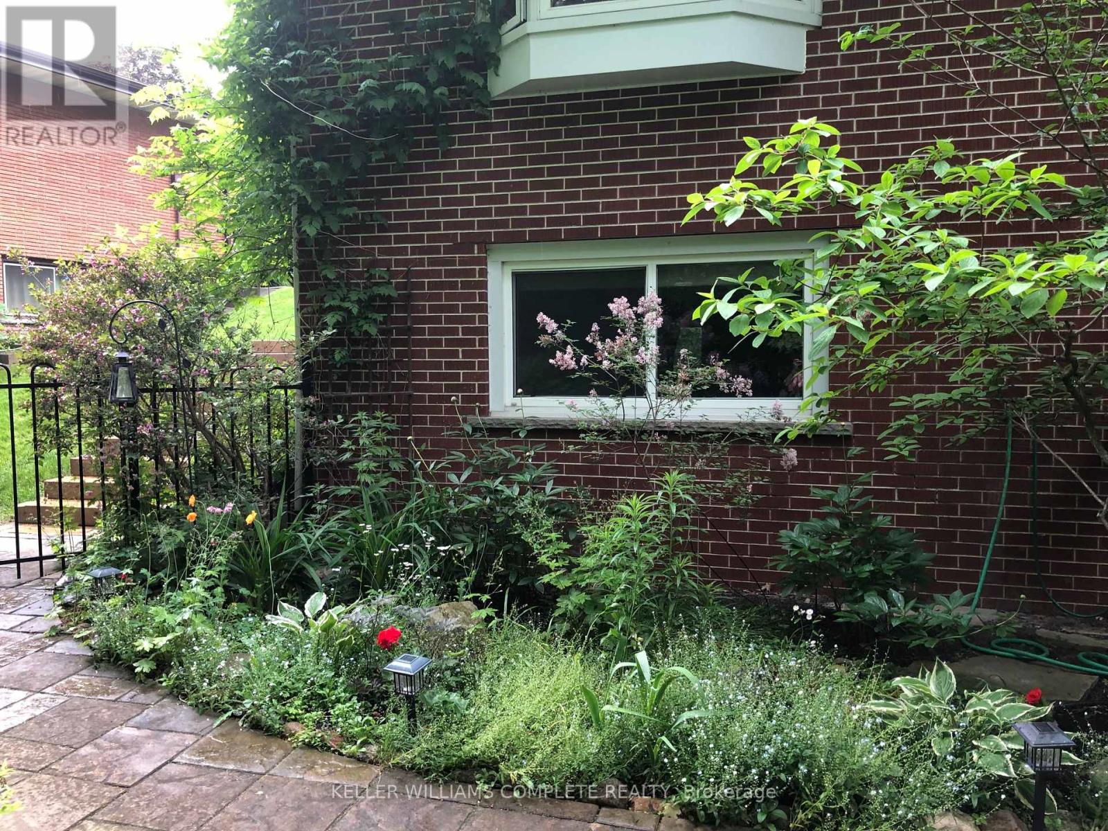 97 Robinhood Drive, Hamilton, Ontario  L9H 4G2 - Photo 45 - X12753986