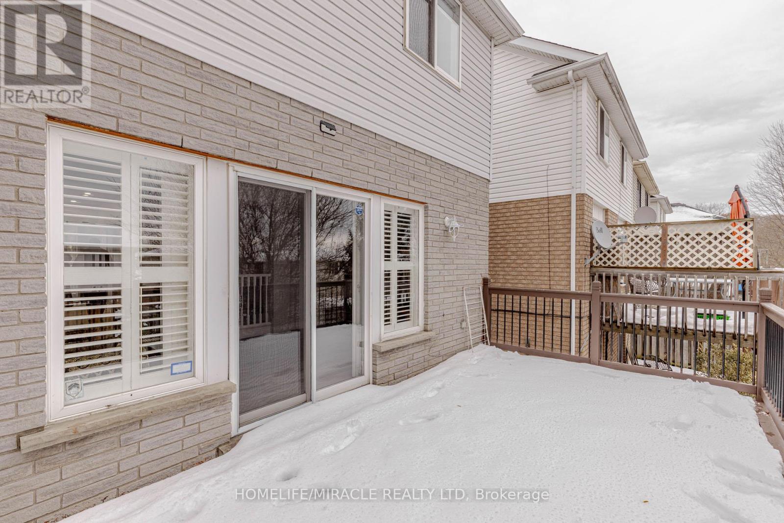 128 Karalee Crescent, Cambridge, Ontario  N3C 4H4 - Photo 49 - X12754030