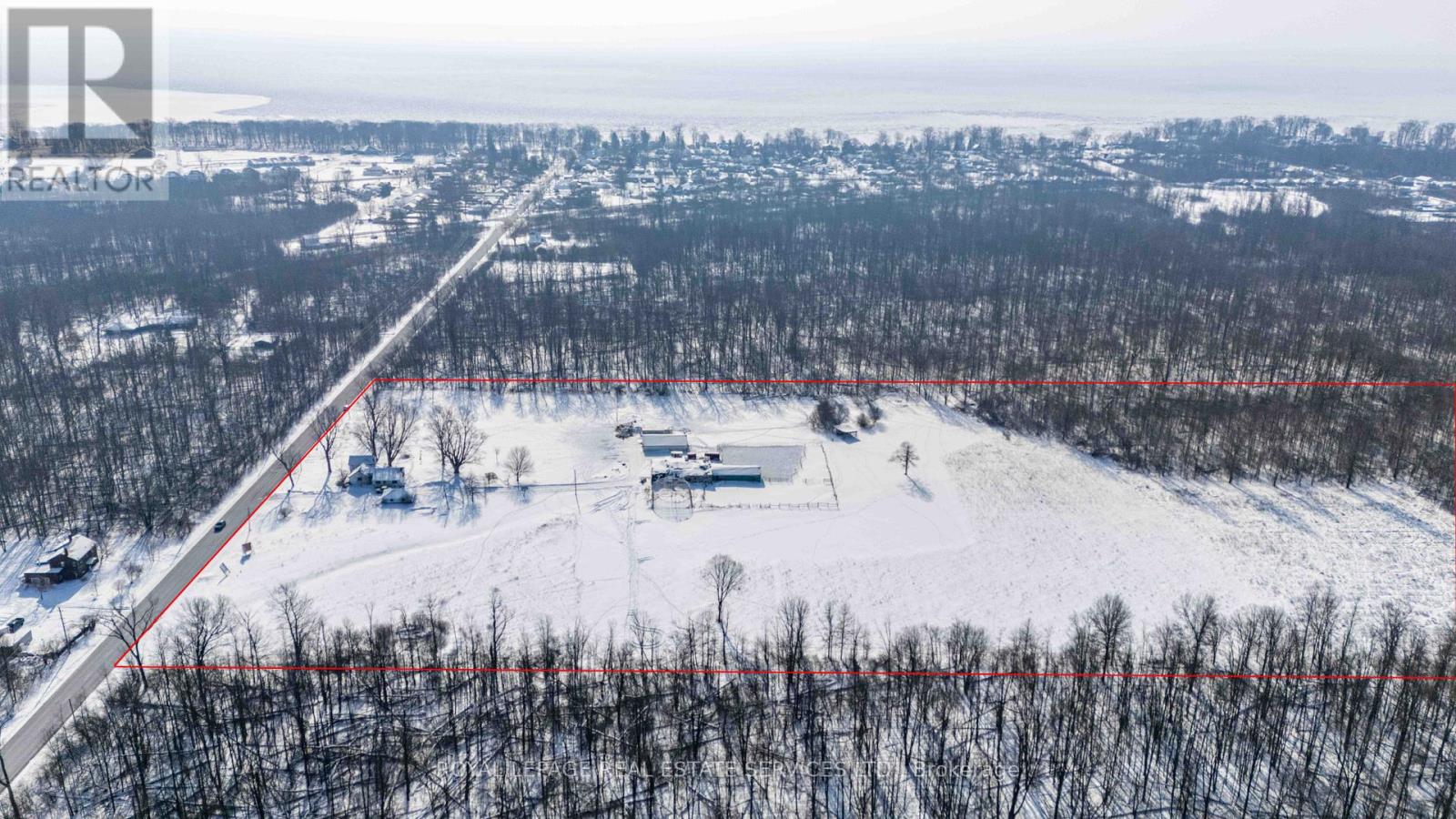 613 Helena Street, Fort Erie, Ontario  L2A 4K2 - Photo 4 - X12754040