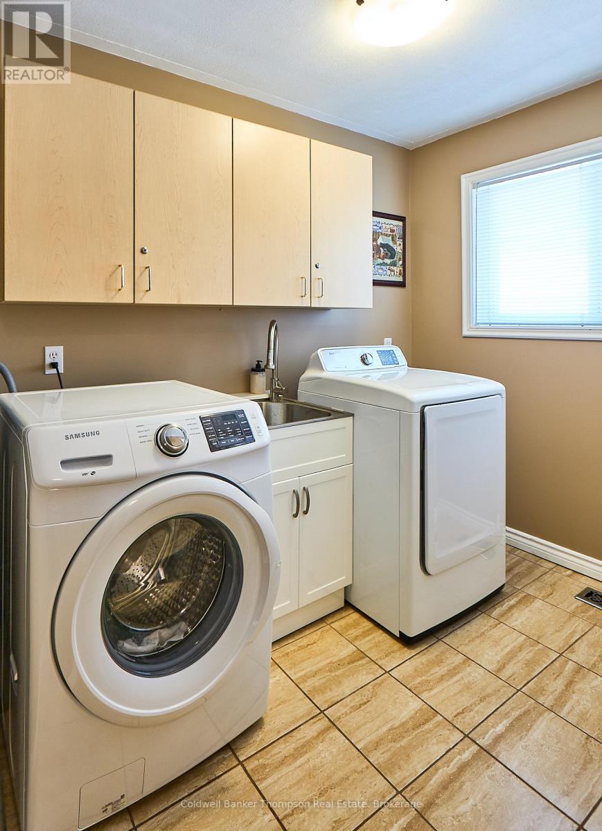 550 Valley View Road, Strong, Ontario  P0A 1Z0 - Photo 15 - X12754100