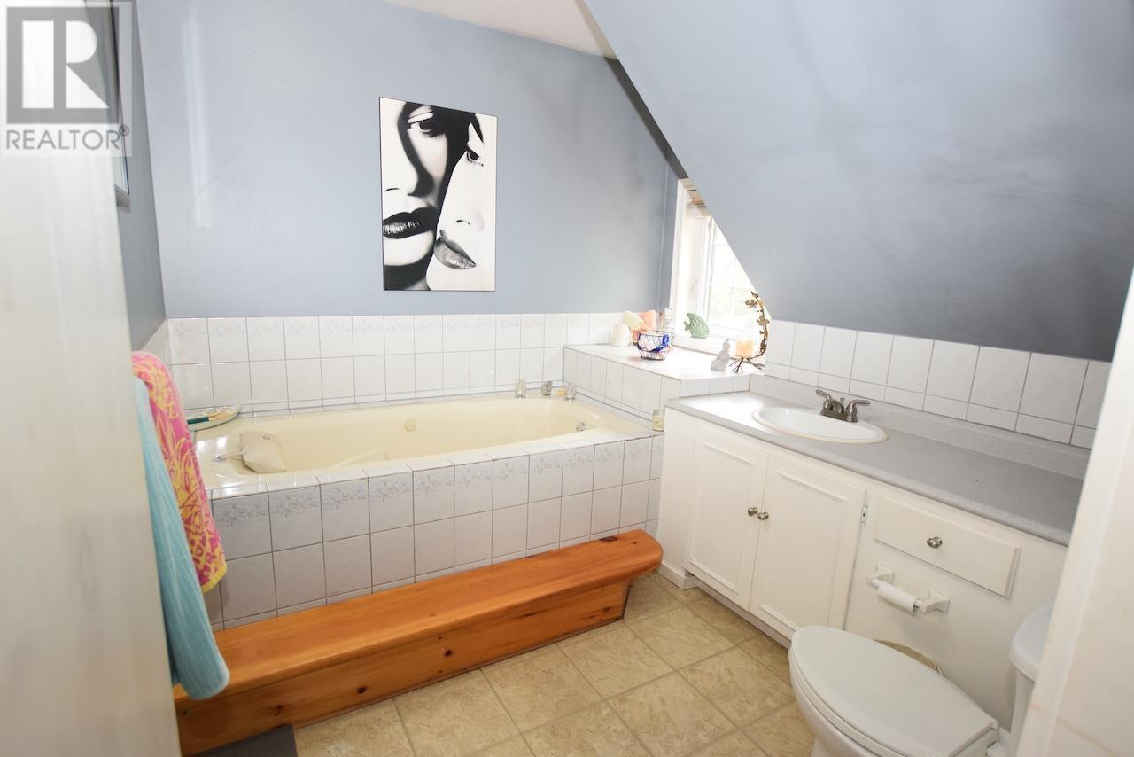 4517 Highway 17, Spragge, Ontario  P0R 1K0 - Photo 45 - SM252161