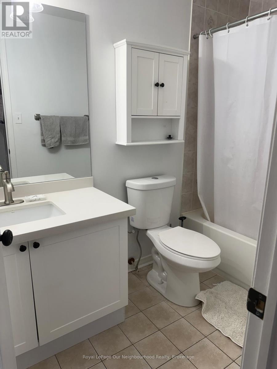 312 - 102 Aspen Springs Drive, Clarington, Ontario  L1C 5N6 - Photo 10 - E12754158