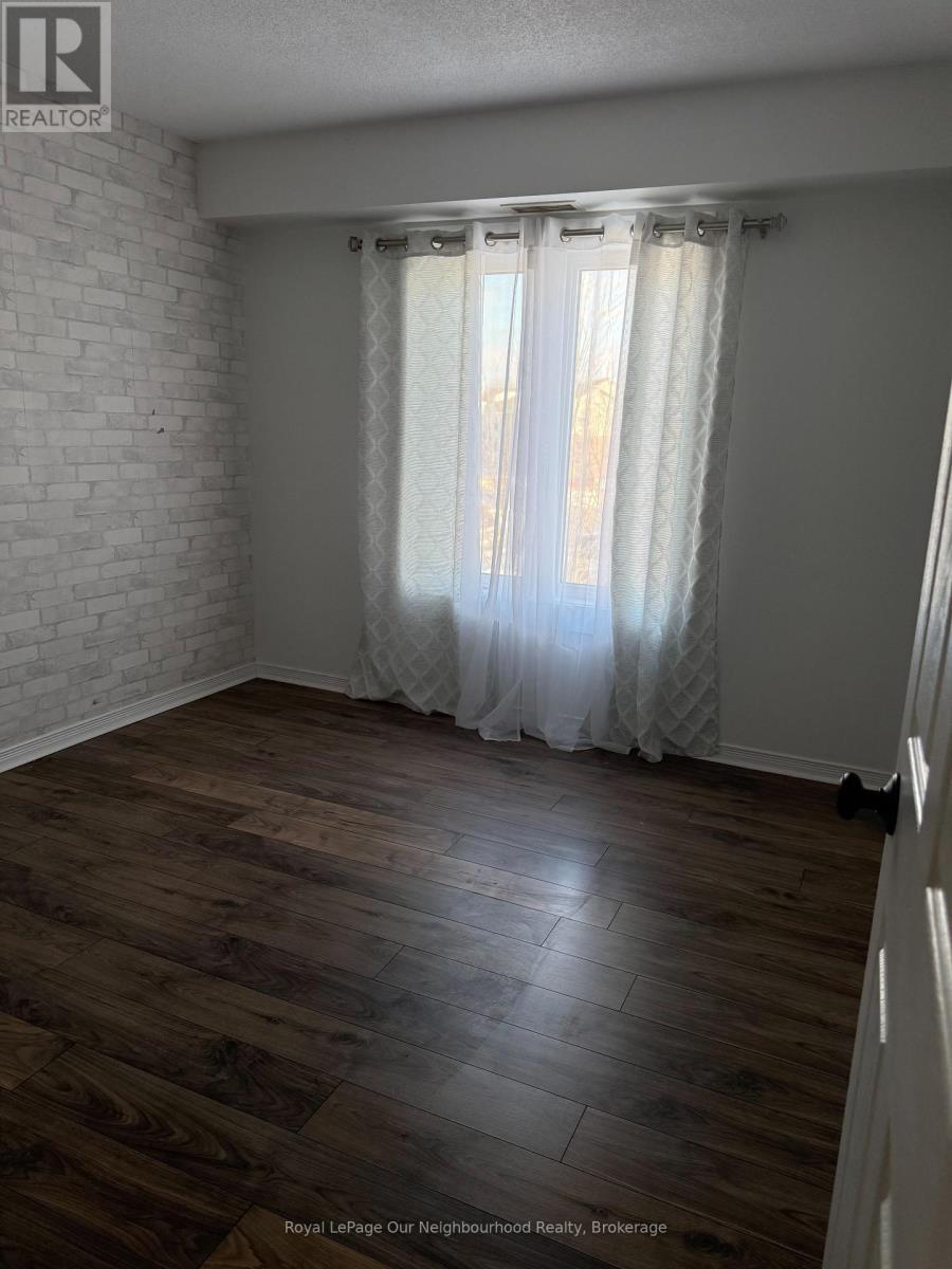 312 - 102 Aspen Springs Drive, Clarington, Ontario  L1C 5N6 - Photo 8 - E12754158