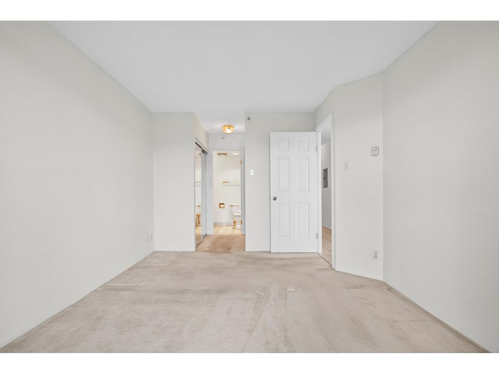 704 10082 148 Street, Surrey, British Columbia  V3R 0S3 - Photo 17 - R3086058