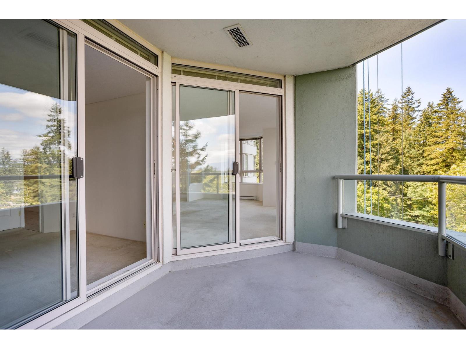 704 10082 148 Street, Surrey, British Columbia  V3R 0S3 - Photo 24 - R3086058