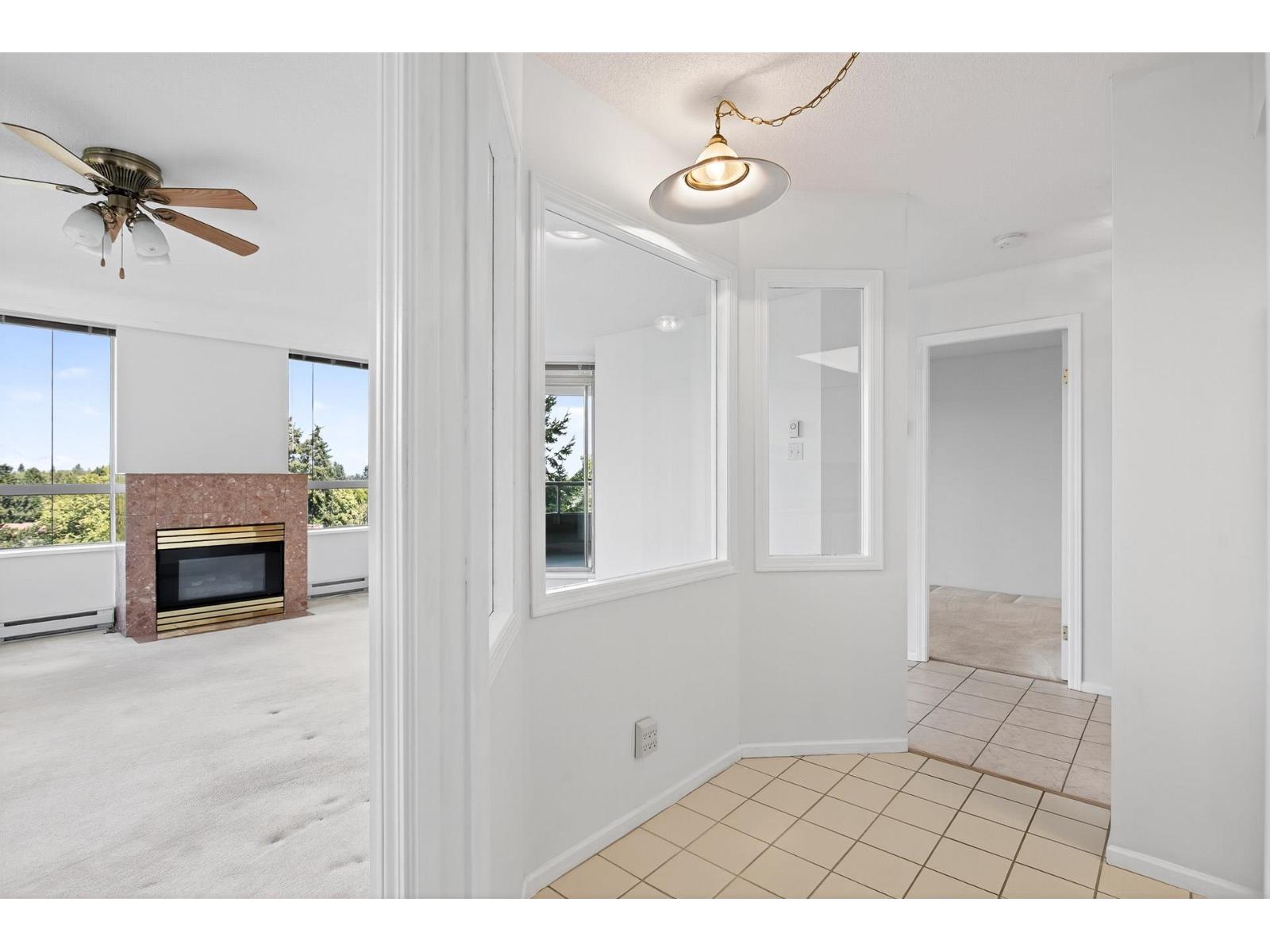 704 10082 148 Street, Surrey, British Columbia  V3R 0S3 - Photo 8 - R3086058