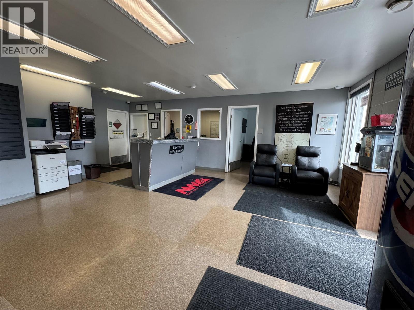 301 Slater Road Nw, Cranbrook, British Columbia  V1C 4Y5 - Photo 8 - 10373519