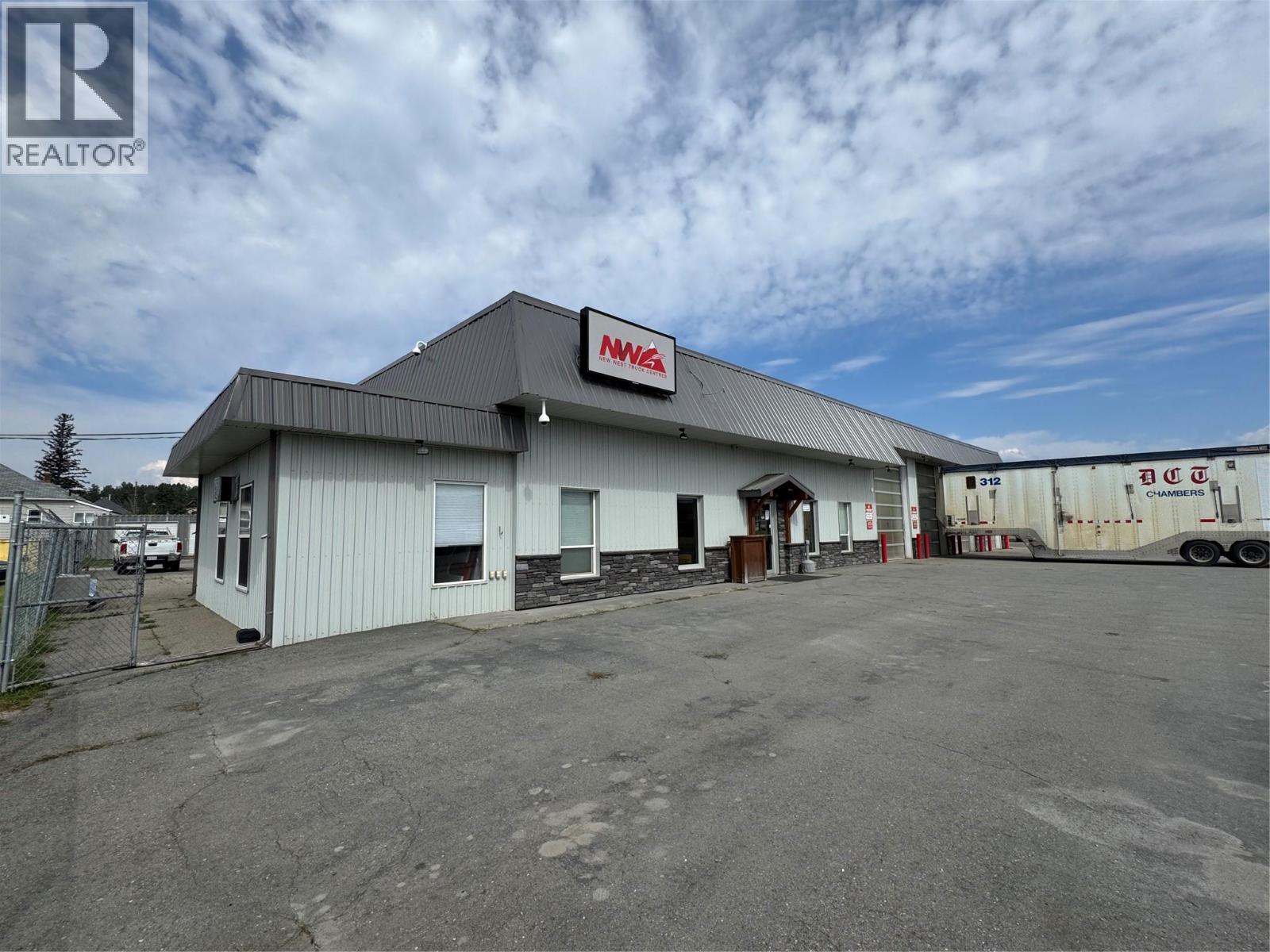 301 Slater Road Nw, Cranbrook, British Columbia  V1C 4Y5 - Photo 5 - 10373519