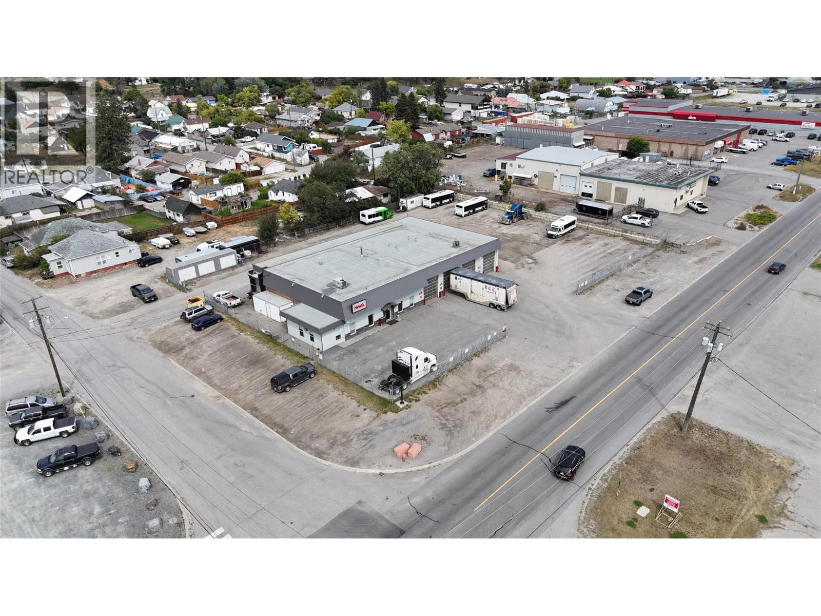 301 Slater Road Nw, Cranbrook, British Columbia  V1C 4Y5 - Photo 2 - 10373519