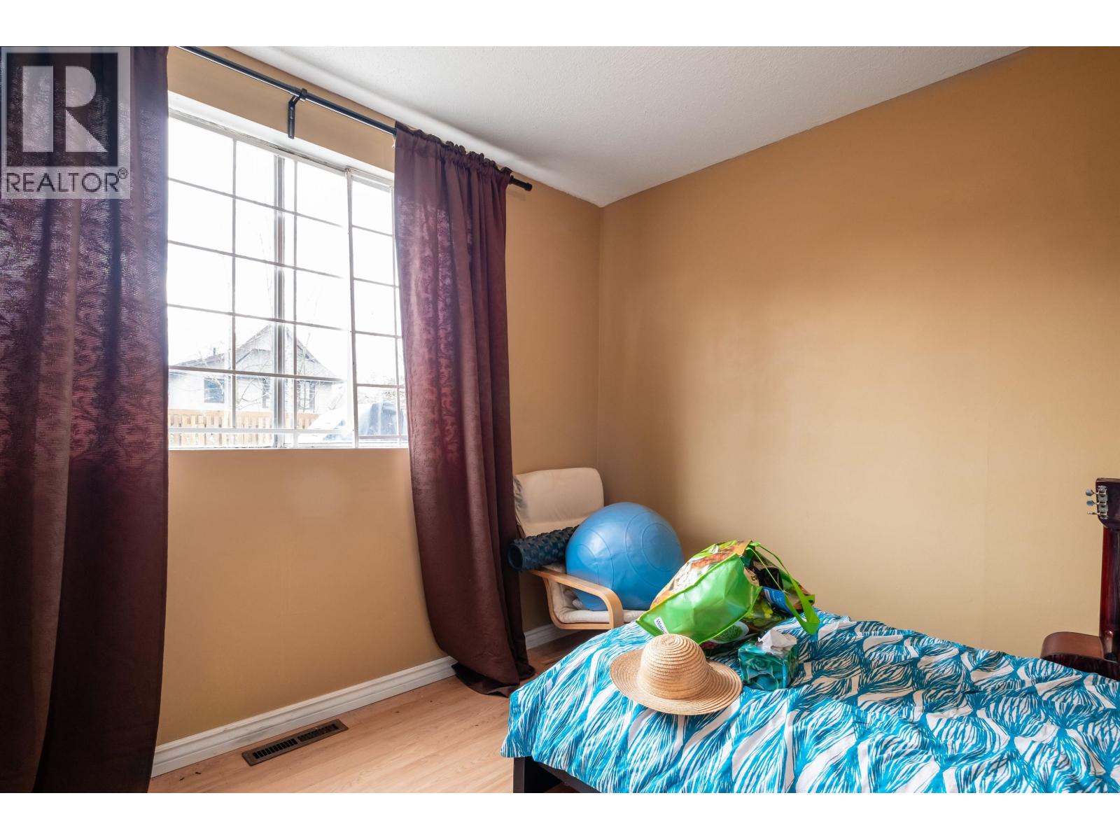 1021 E 14th Avenue, Vancouver, British Columbia  V5T 2P1 - Photo 11 - R3085550