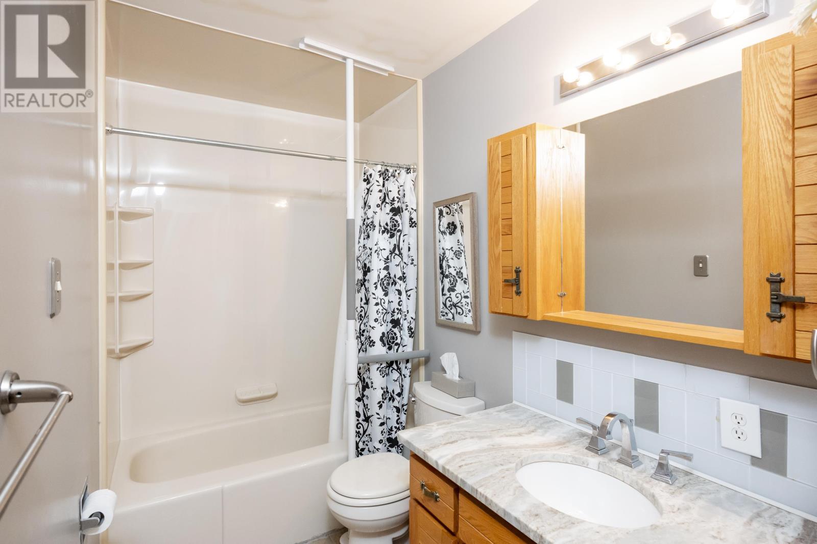 604 Ashdale Pl, Thunder Bay, Ontario  P7E 3M6 - Photo 25 - TB2600156