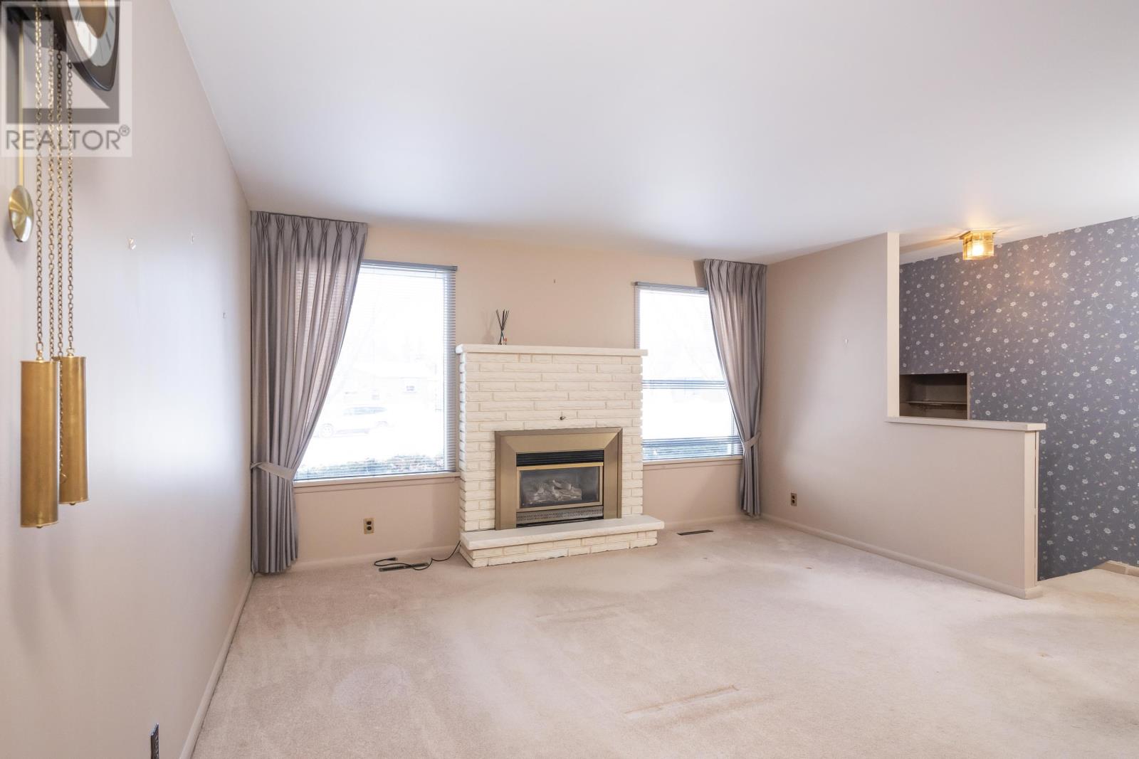 604 Ashdale Pl, Thunder Bay, Ontario  P7E 3M6 - Photo 3 - TB2600156