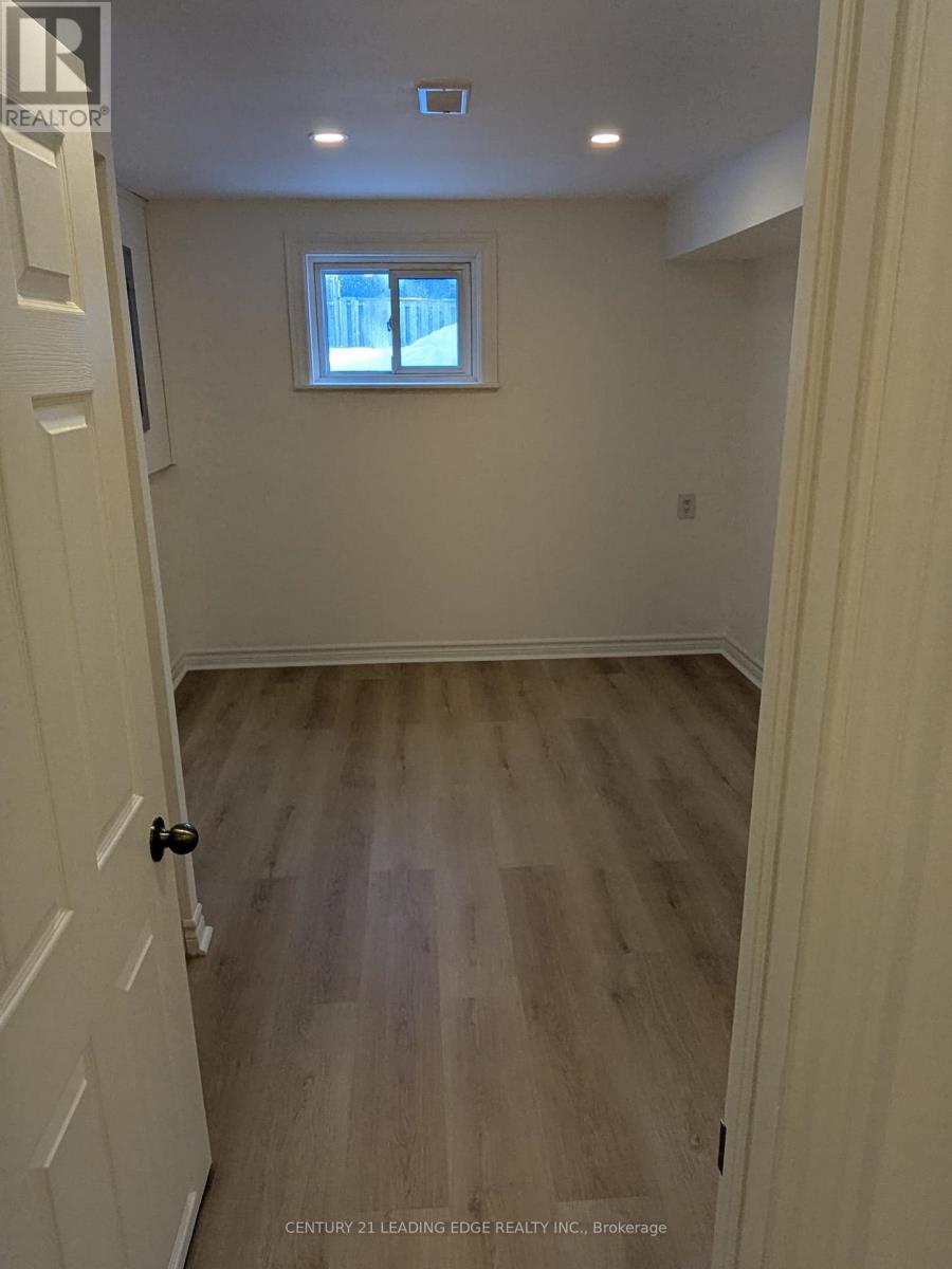 Bsmt - 2424 Whaley Drive, Mississauga, Ontario  L5B 2B5 - Photo 10 - W12744974