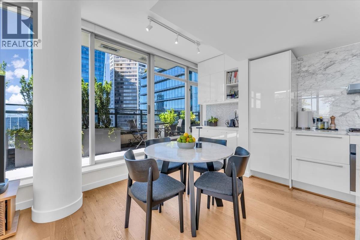 2602 788 Richards Street, Vancouver, British Columbia  V6B 0C7 - Photo 6 - R3085981