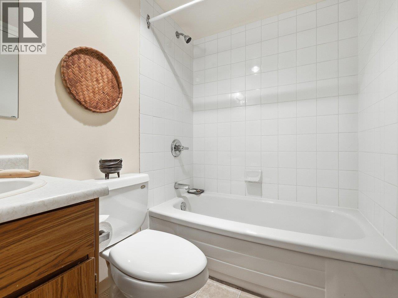 306 428 Agnes Street, New Westminster, British Columbia  V3L 1G1 - Photo 18 - R3086011