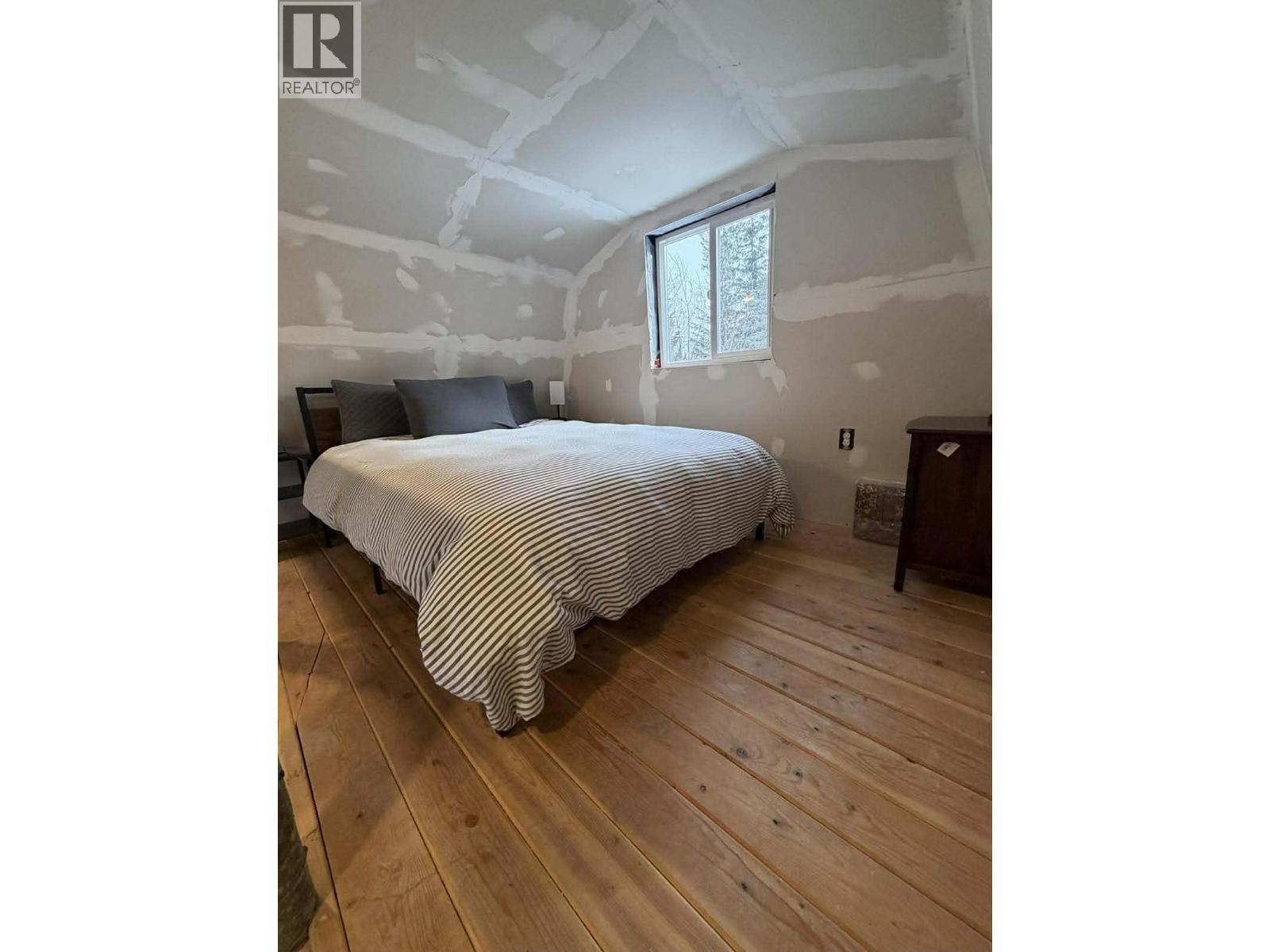 6267 Macabar Road, Deka Lake / Sulphurous / Hathaway Lakes, British Columbia  V0K 1X3 - Photo 2 - R3071964