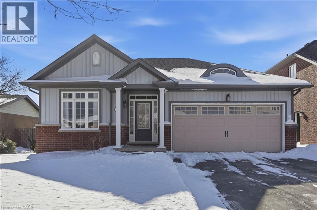 11 Sidare Court, Grimsby, Ontario  L3M 4E8 - Photo 4 - 40802086