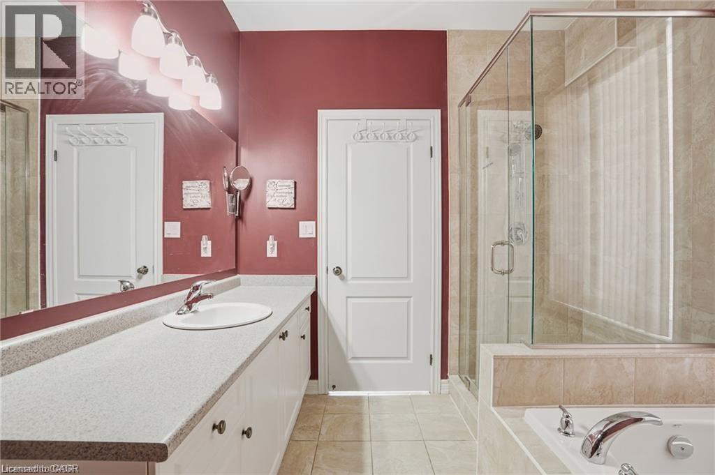 11 Sidare Court, Grimsby, Ontario  L3M 4E8 - Photo 26 - 40802086