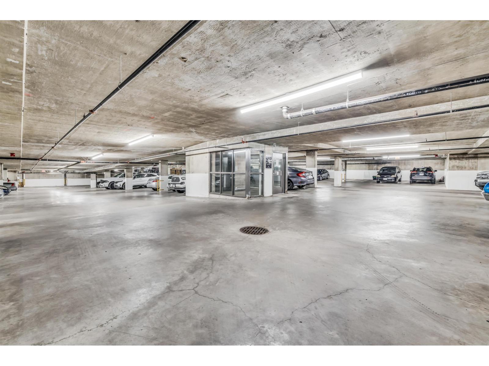 202 13740 75a Avenue, Surrey, British Columbia  V3W 0E8 - Photo 14 - R3085001