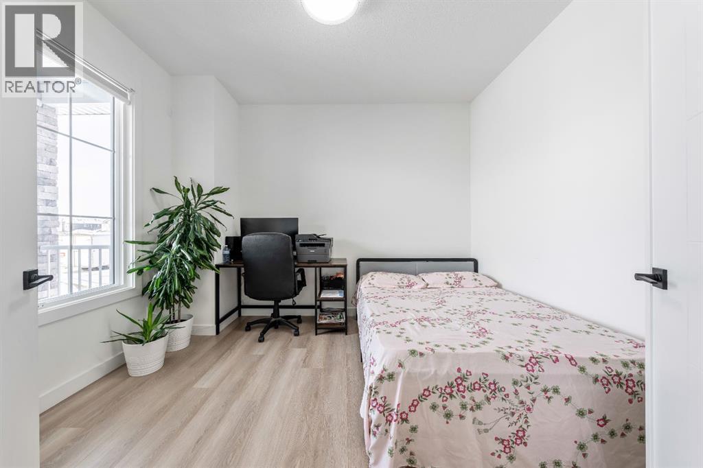 27 Bridges Drive, Langdon, Alberta  T0J 1X3 - Photo 18 - A2281647