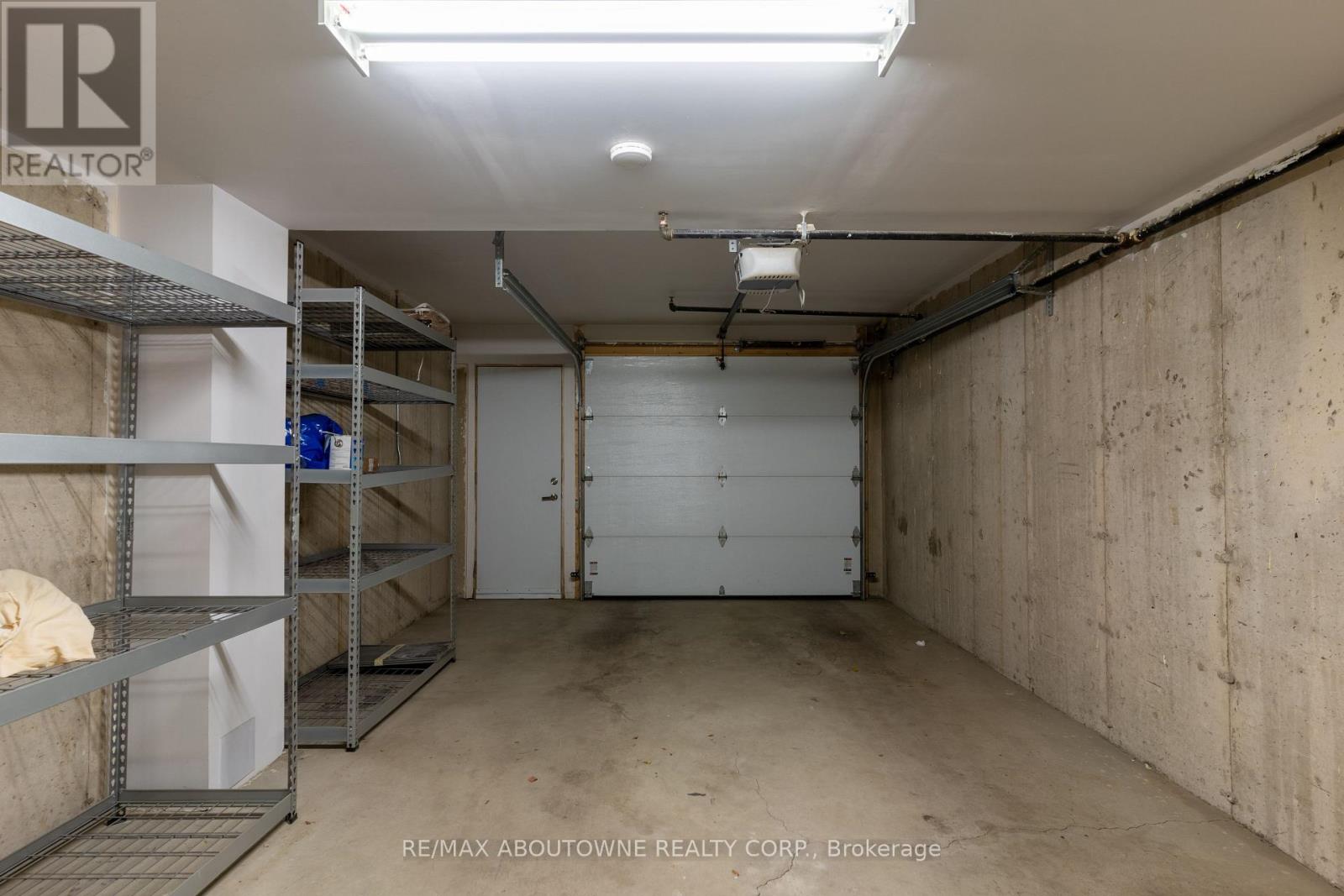 3302 - 224 King Street W, Toronto, Ontario  M5H 0A6 - Photo 15 - C12754106