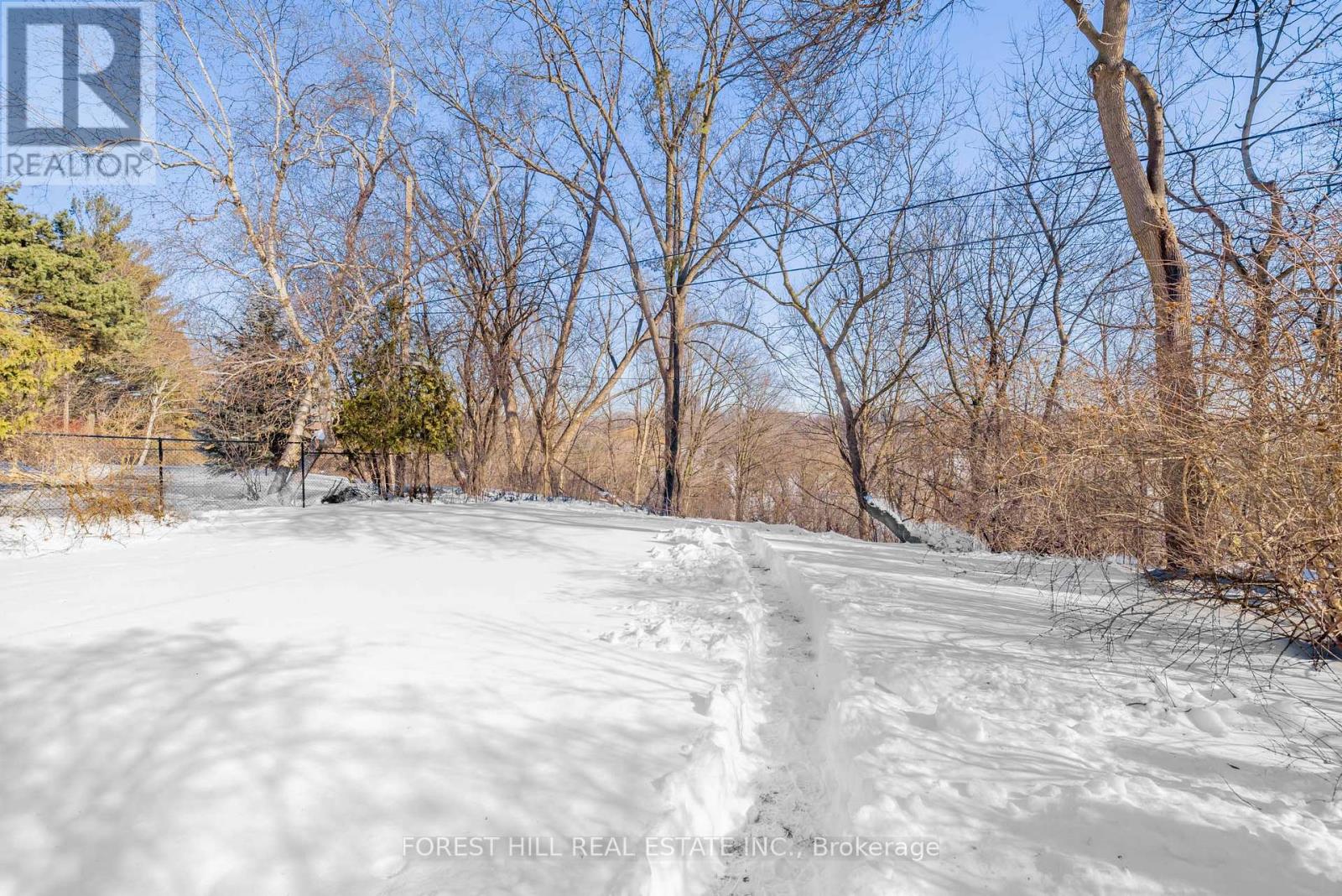 37 Farmcote Road, Toronto, Ontario  M3B 2Z6 - Photo 43 - C12754114