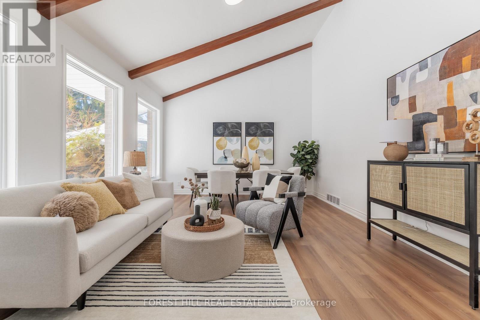 37 Farmcote Road, Toronto, Ontario  M3B 2Z6 - Photo 6 - C12754114