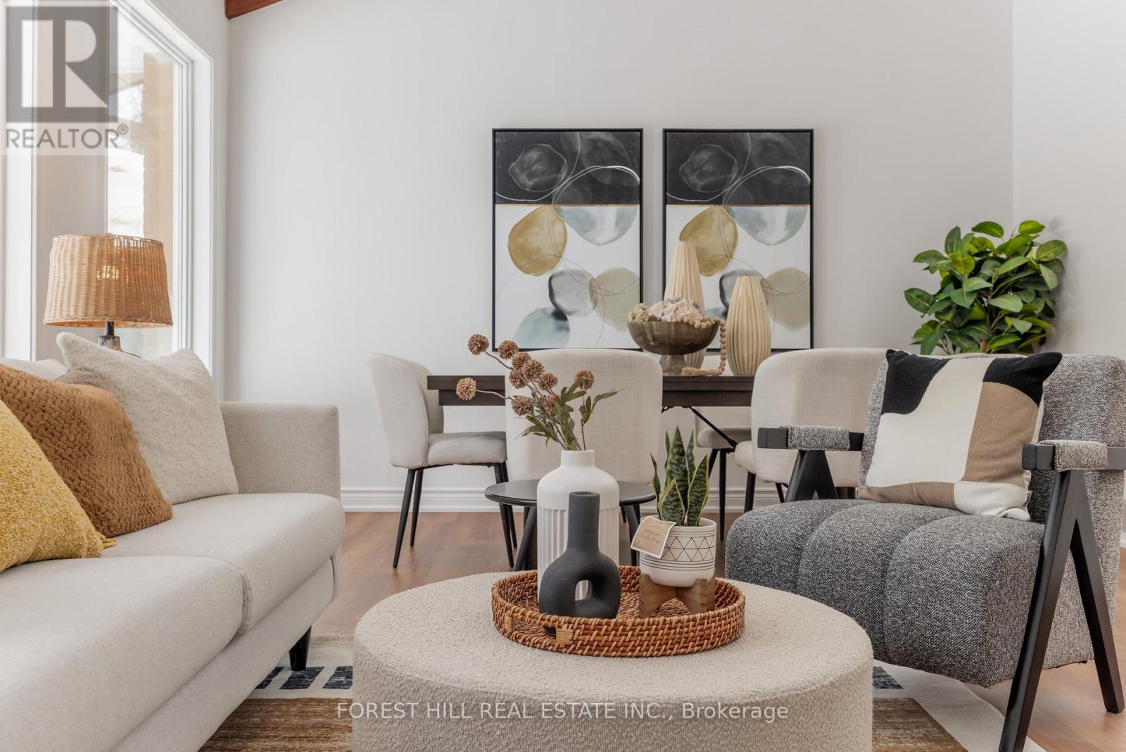 37 Farmcote Road, Toronto, Ontario  M3B 2Z6 - Photo 9 - C12754114