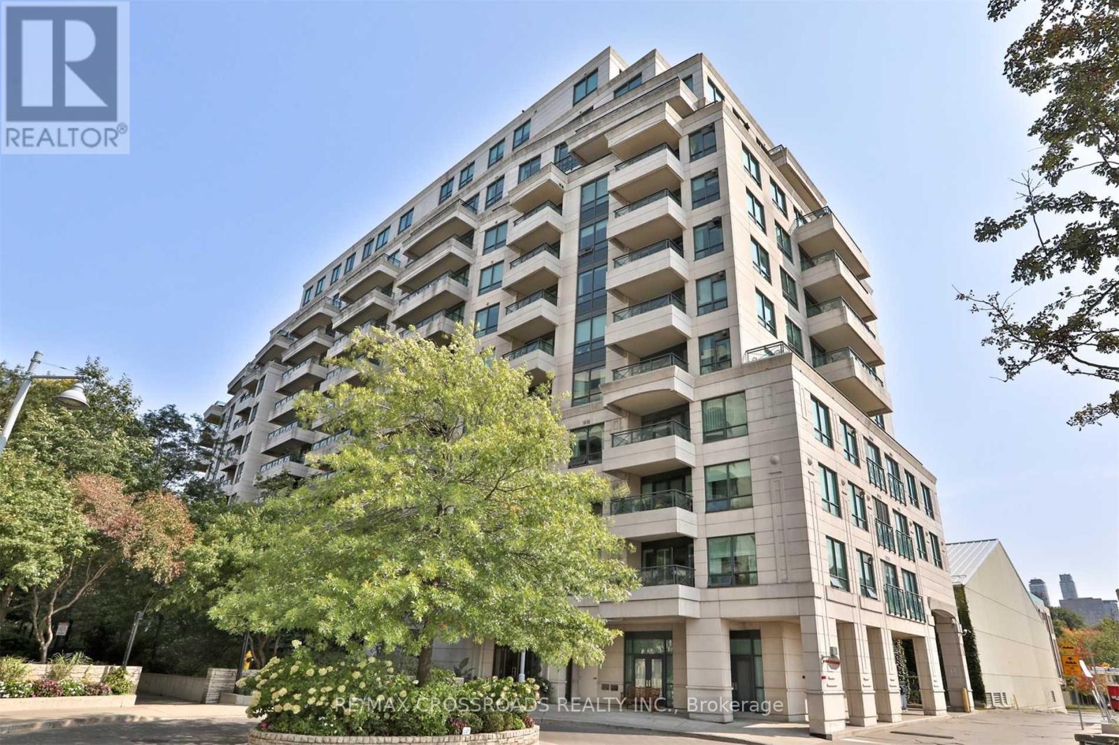 211 - 25 Scrivener Square, Toronto, Ontario M4W 3Y6 - Photo 1 - C12754162