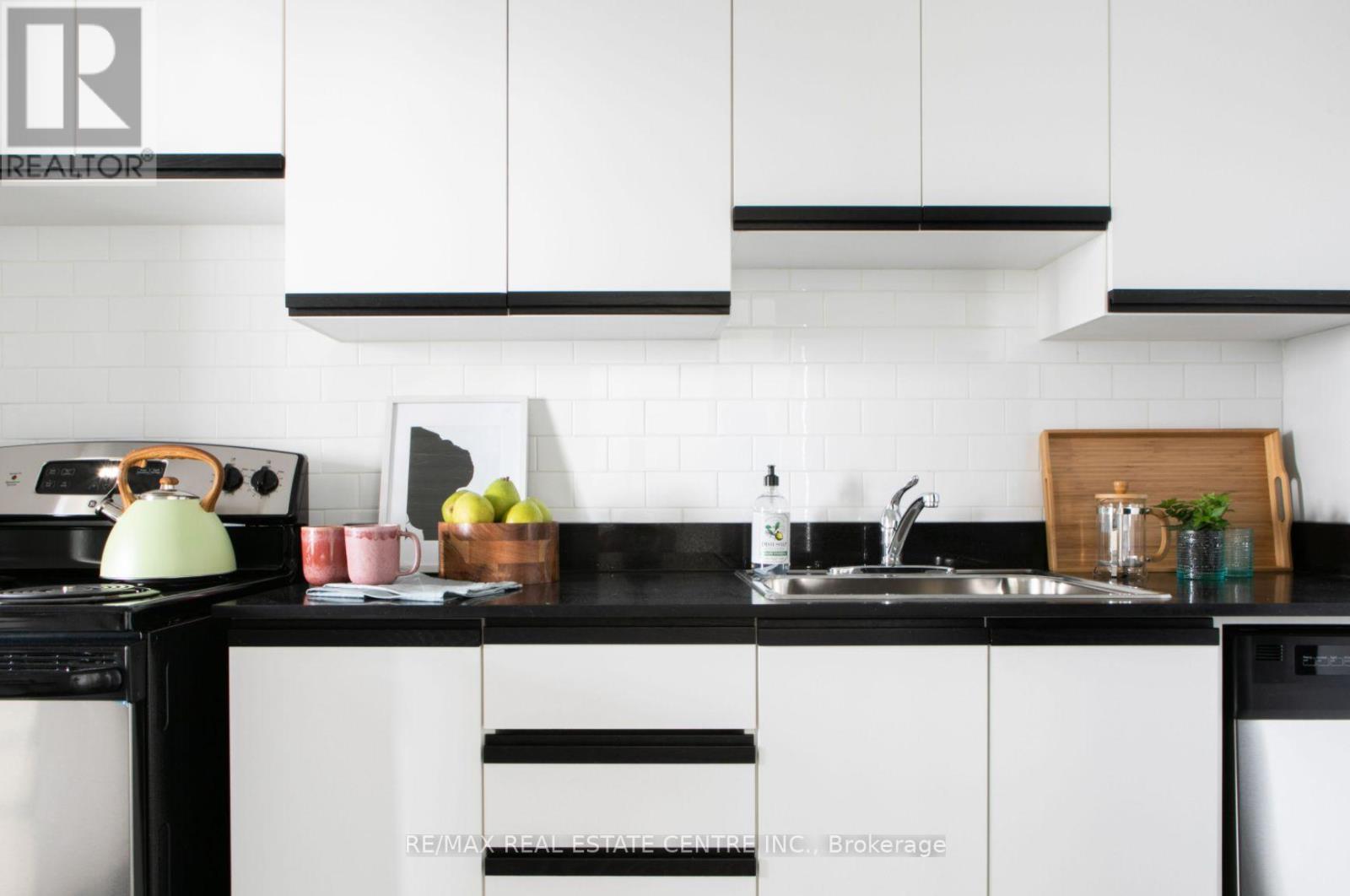 1816 - 50 Graydon Hall Drive, Toronto, Ontario  M3A 3A5 - Photo 12 - C12754180