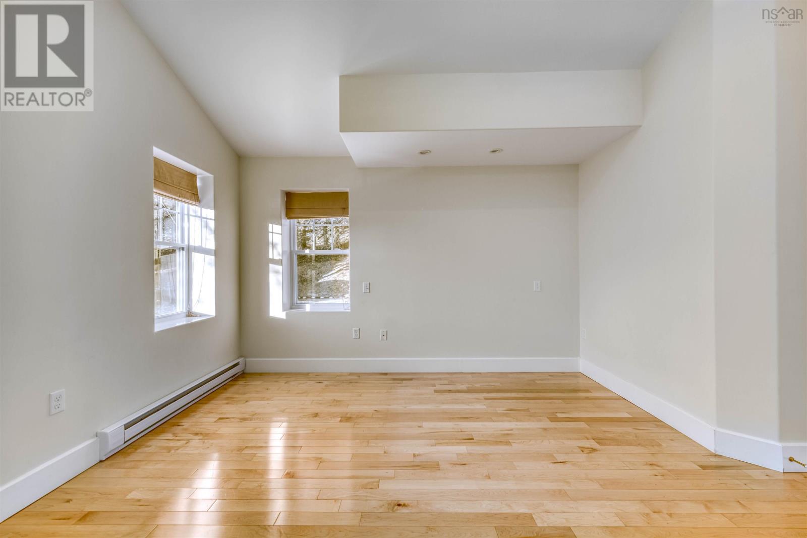 243 Pelham Street, Lunenburg, Nova Scotia  B0J 2C0 - Photo 21 - 202529467