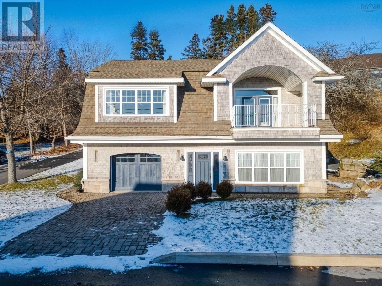 243 Pelham Street, Lunenburg, Nova Scotia  B0J 2C0 - Photo 4 - 202529467