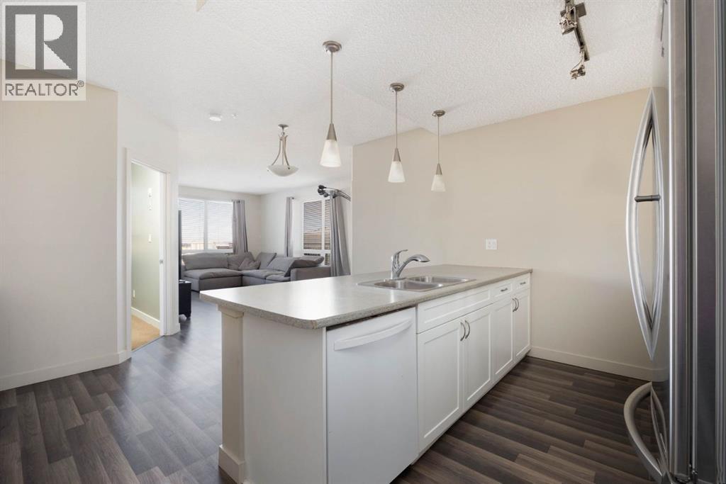 504, 136a Sandpiper Road, Fort Mcmurray, Alberta  T9K 0J7 - Photo 2 - A2281940