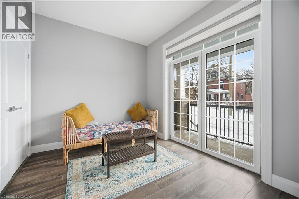 180 Benton Street, Kitchener, Ontario  N2G 3H8 - Photo 10 - 40801655