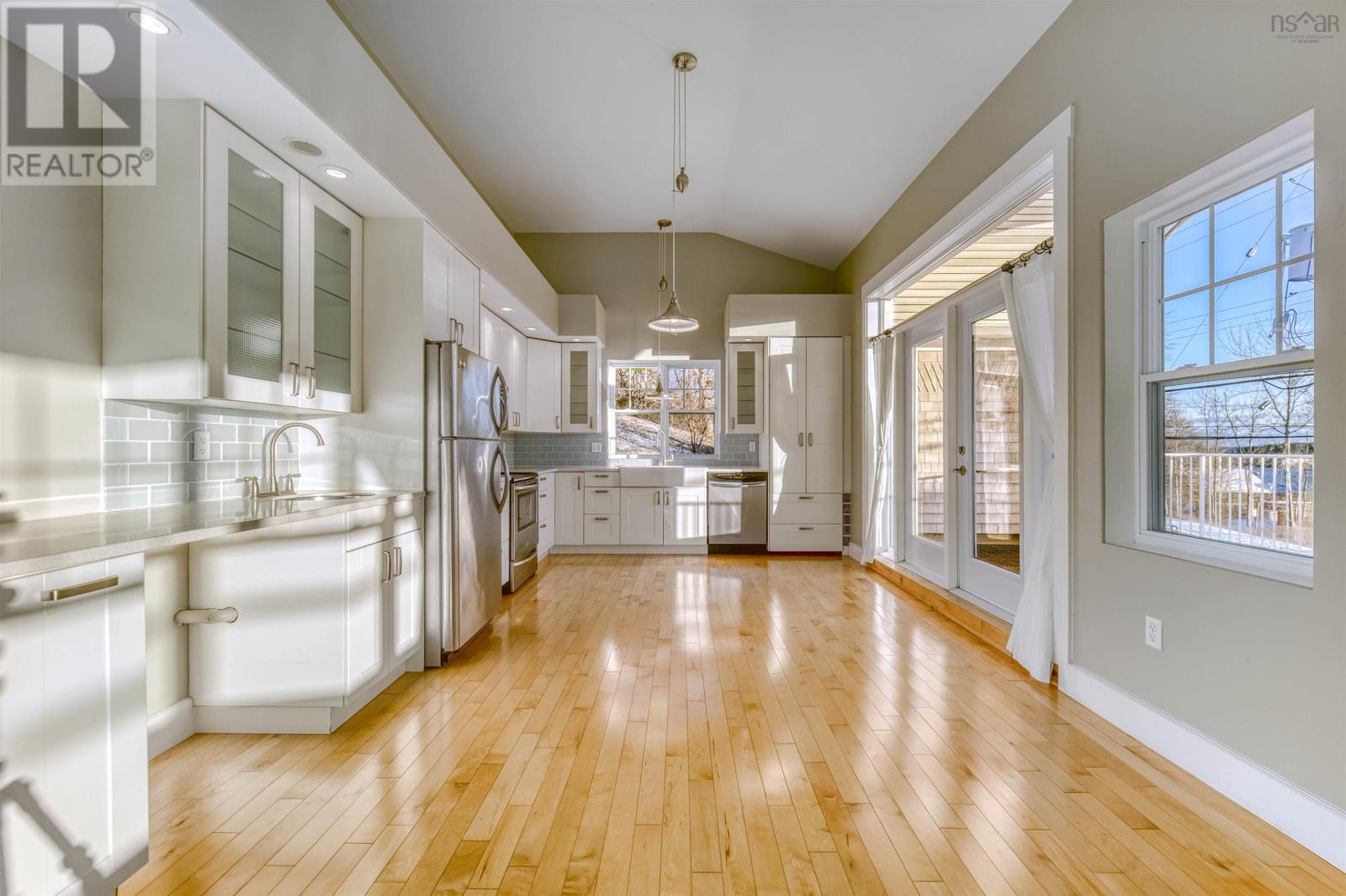 243 Pelham Street, Lunenburg, Nova Scotia  B0J 2C0 - Photo 26 - 202529467