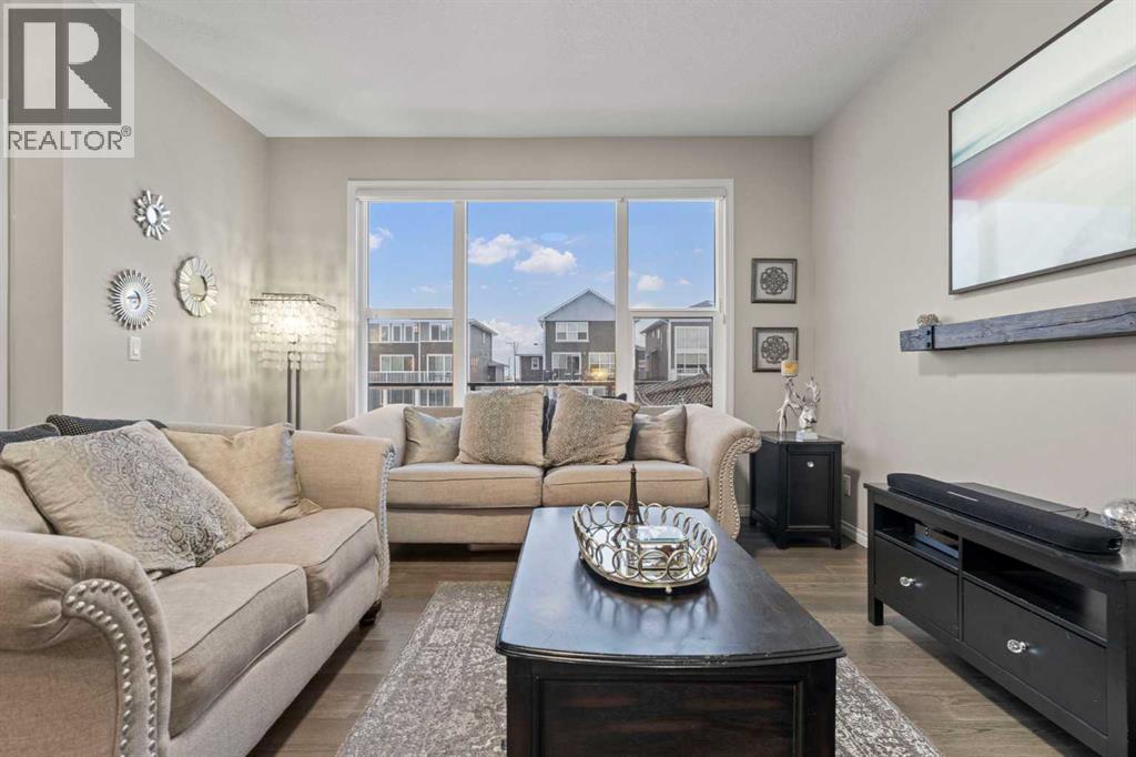 271 Chelsea Heath, Chestermere, Alberta  T1X 2N4 - Photo 10 - A2275004