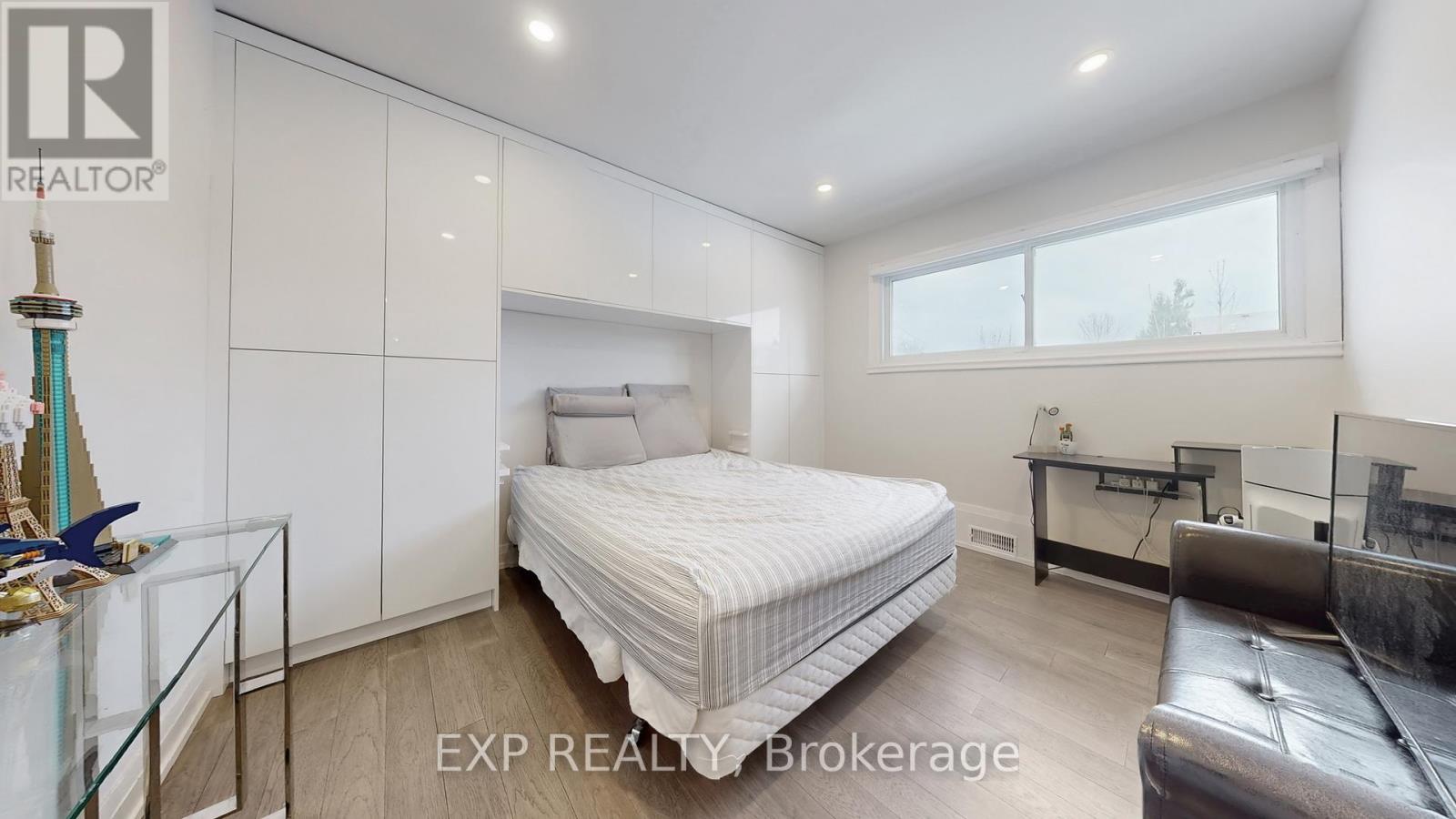 12 Bonnechere Crescent, Toronto, Ontario  M1K 4Y8 - Photo 22 - E12754182