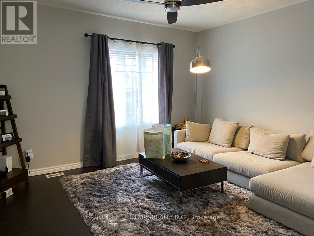 31 Middlecote Drive, Ajax, Ontario  L1T 0A4 - Photo 12 - E12754208