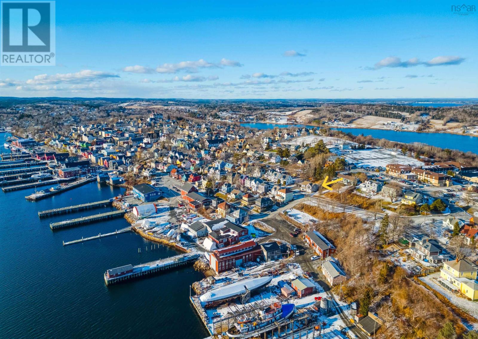 243 Pelham Street, Lunenburg, Nova Scotia  B0J 2C0 - Photo 7 - 202529467