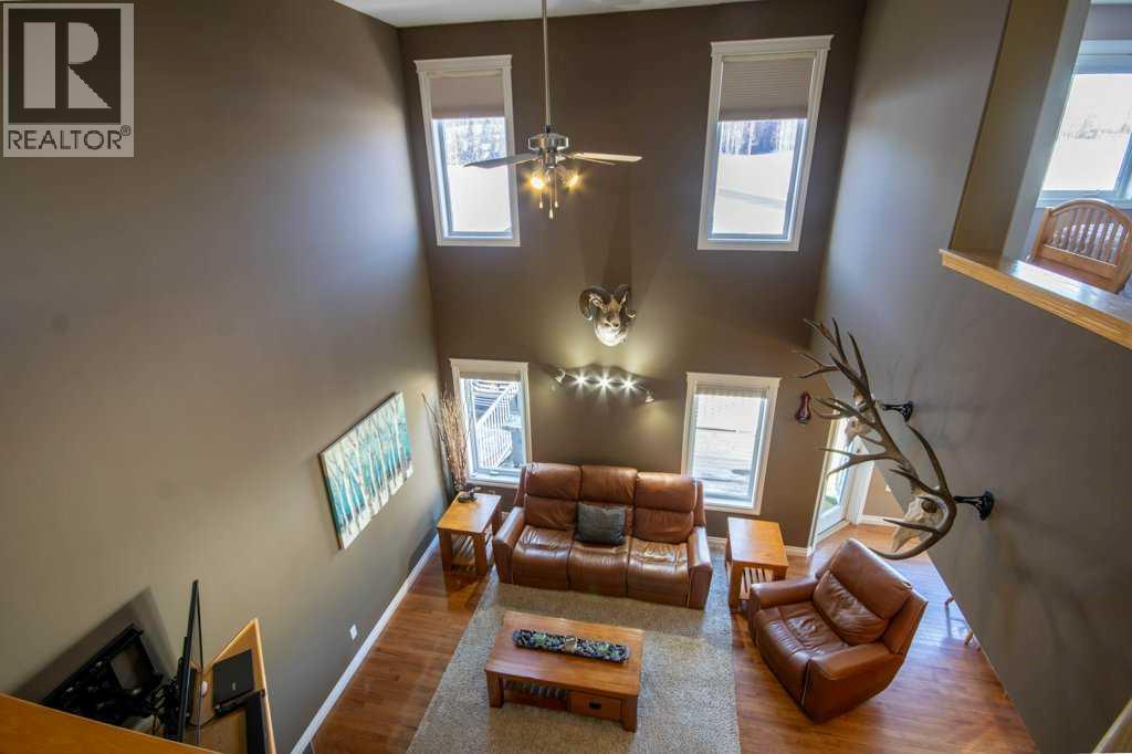 1204 1 Street Ne, Sundre, Alberta  T0M 1X0 - Photo 12 - A2282903