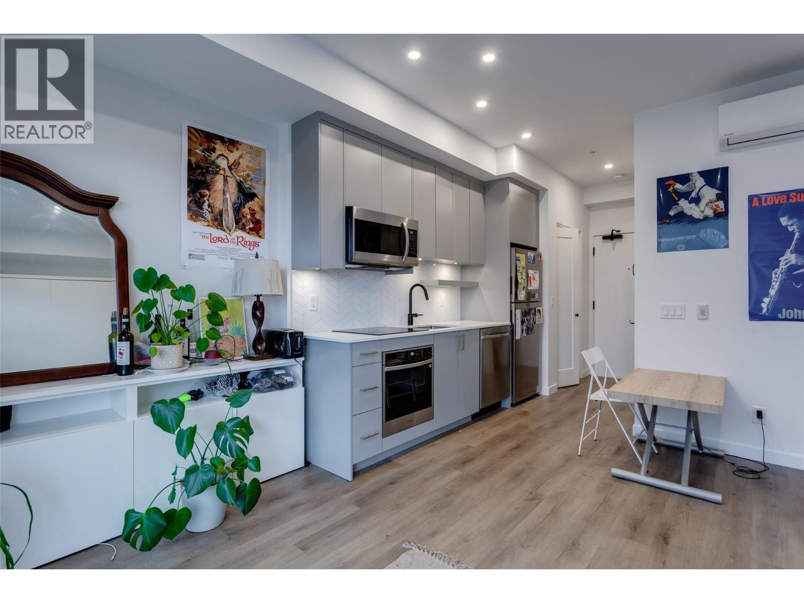 1274 Devonshire Avenue Unit# 307 Lot# 32, Kelowna, British Columbia  V1Y 0M7 - Photo 2 - 10374253