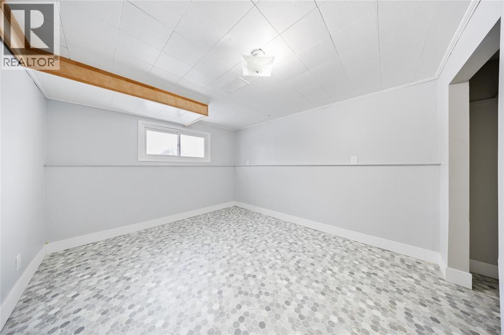 165 Hanna Crescent, Sarnia, Ontario  N7S 4H4 - Photo 13 - 26002509