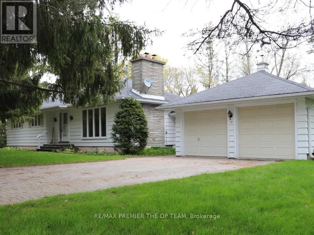 37 JOHN STREET, King, Ontario