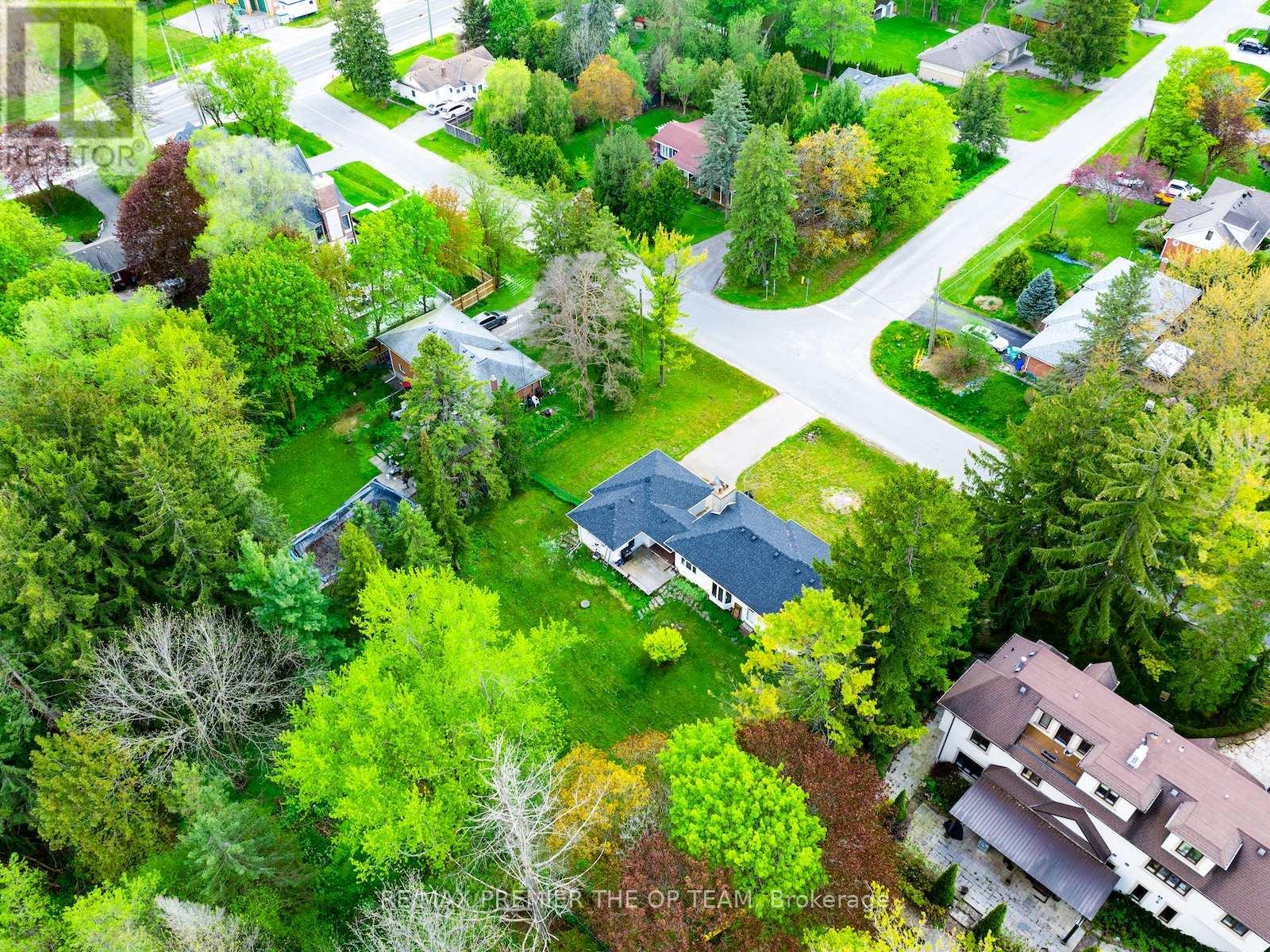 37 John Street, King, Ontario  L7B 1J6 - Photo 18 - N12754102