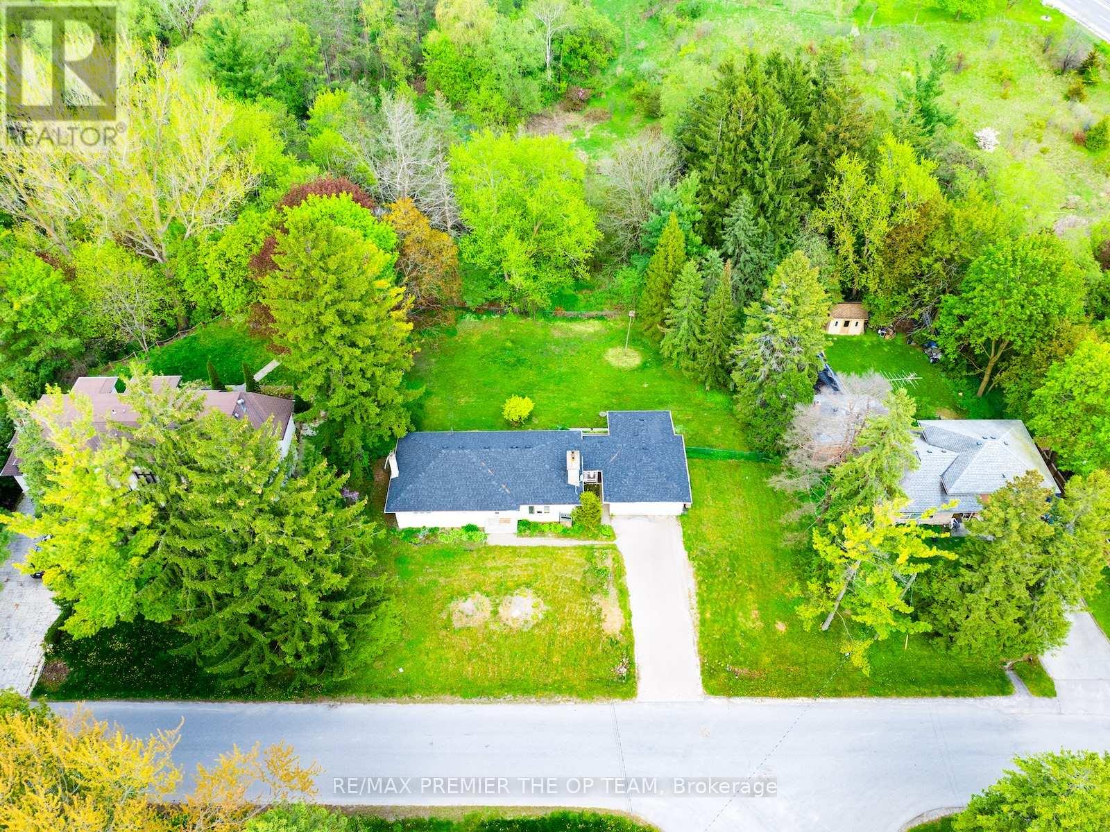 37 John Street, King, Ontario  L7B 1J6 - Photo 19 - N12754102