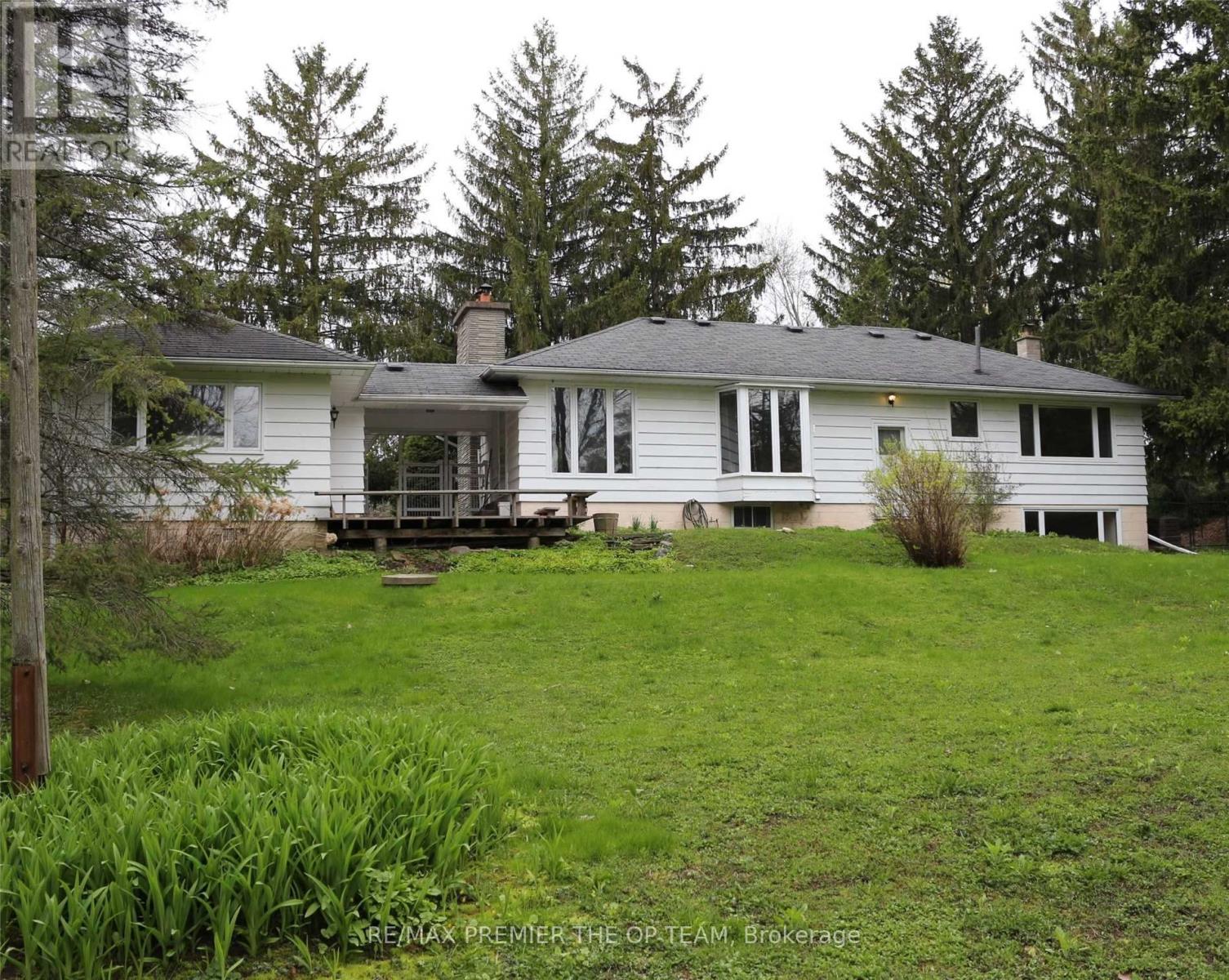 37 John Street, King, Ontario  L7B 1J6 - Photo 2 - N12754102